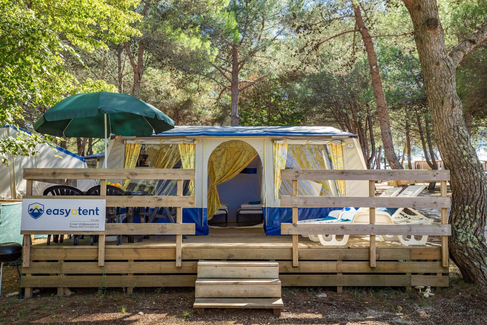 Easyatent Bungalow Tent Lanterna 카르바포랏 객실 사진
